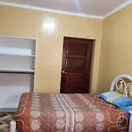 Hostal Flores